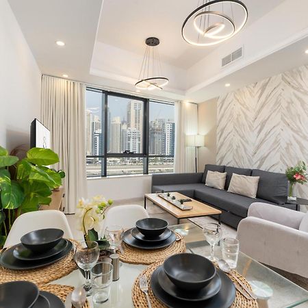 Convenient 2 beds in JLT 3 min from metro Lejlighed Dubai Eksteriør billede