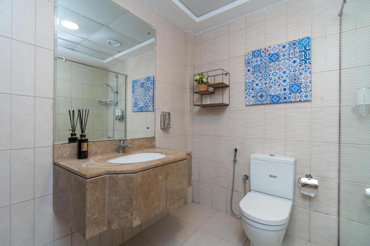 Convenient 2 beds in JLT 3 min from metro Lejlighed Dubai Eksteriør billede