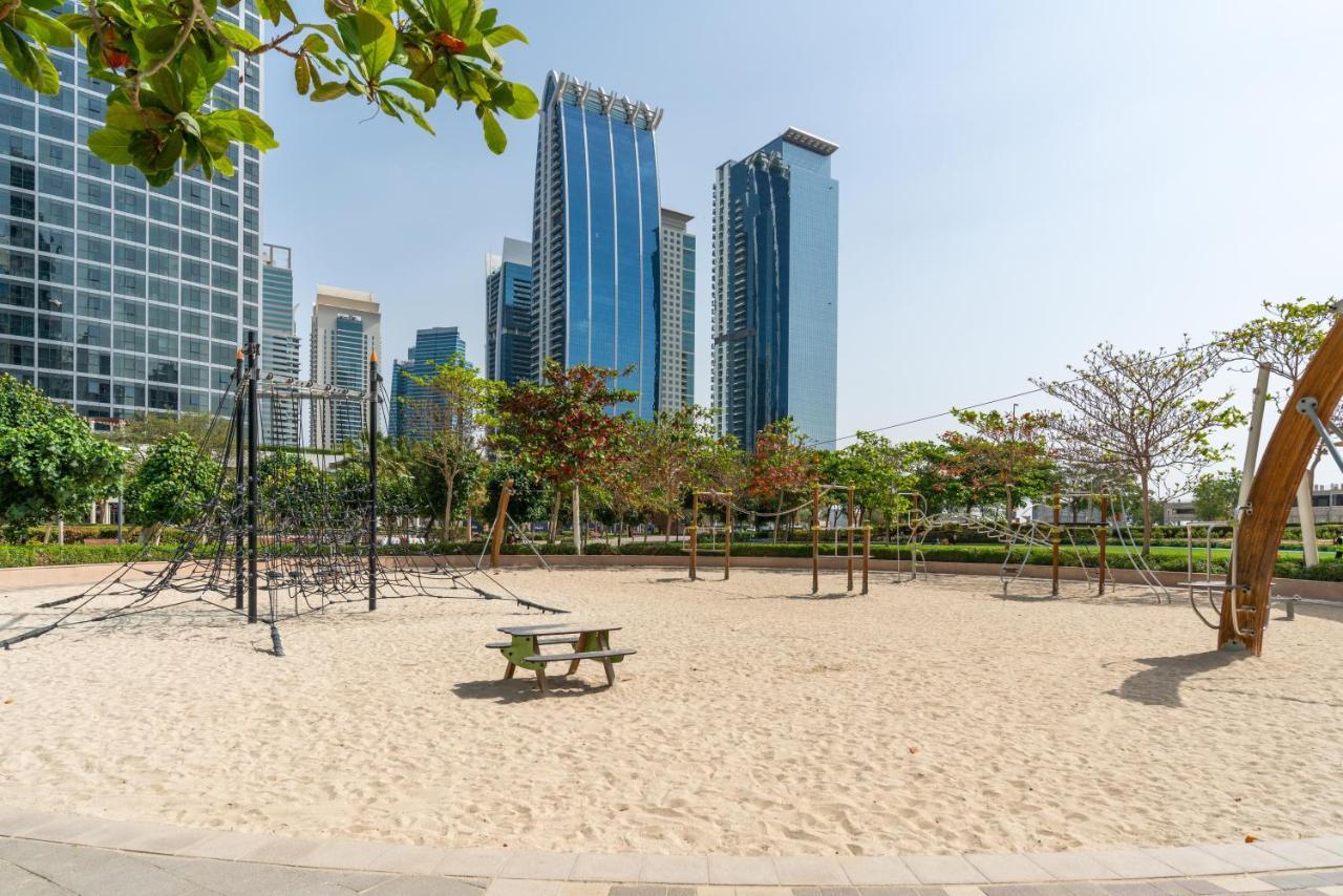Convenient 2 beds in JLT 3 min from metro Lejlighed Dubai Eksteriør billede