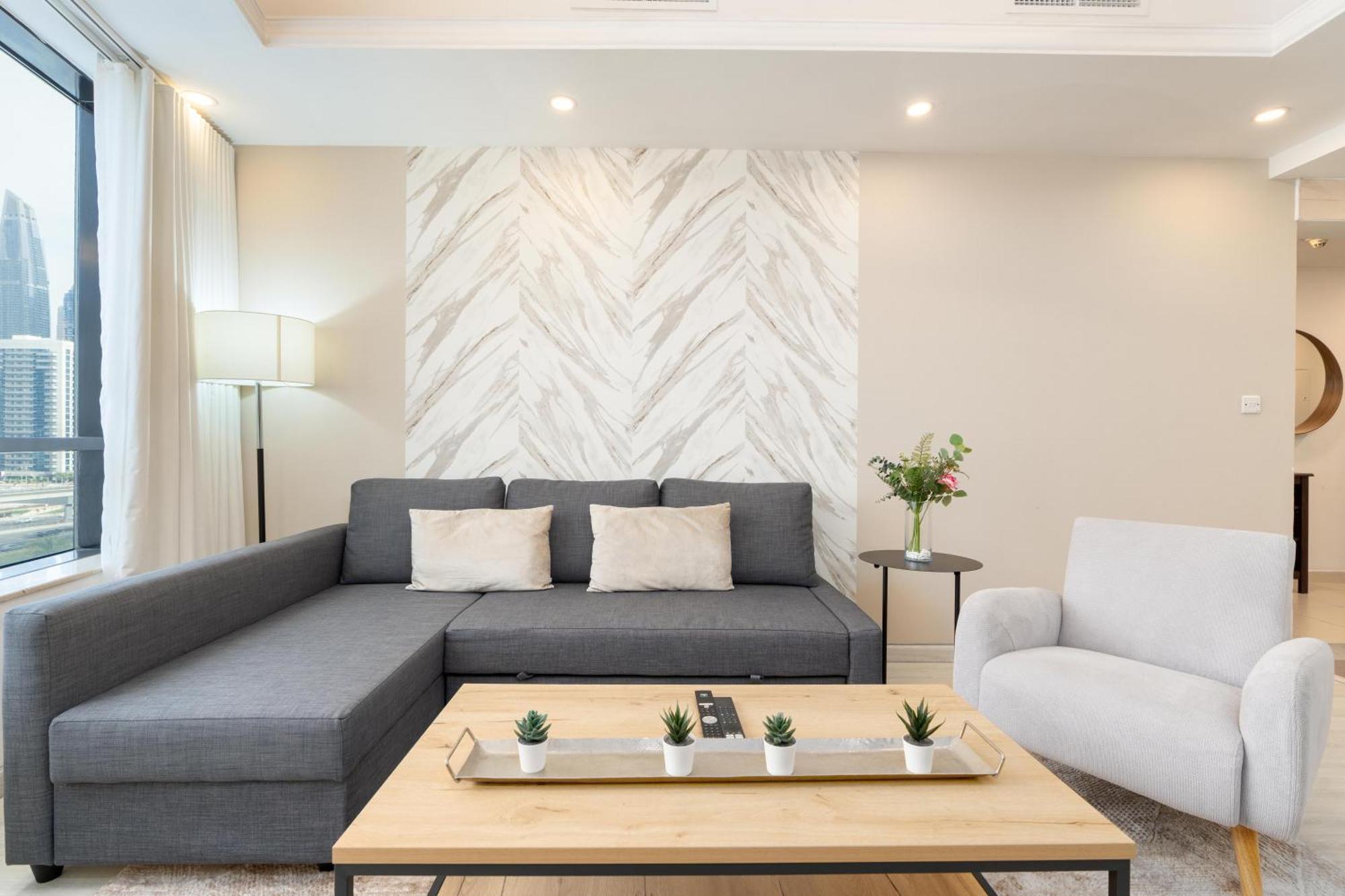 Convenient 2 beds in JLT 3 min from metro Lejlighed Dubai Eksteriør billede